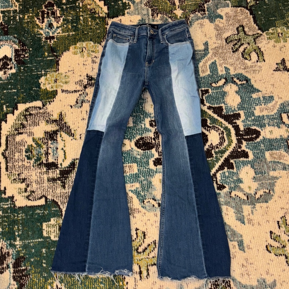 Hollister Women's Flare Jeans in Light and Dark Blue